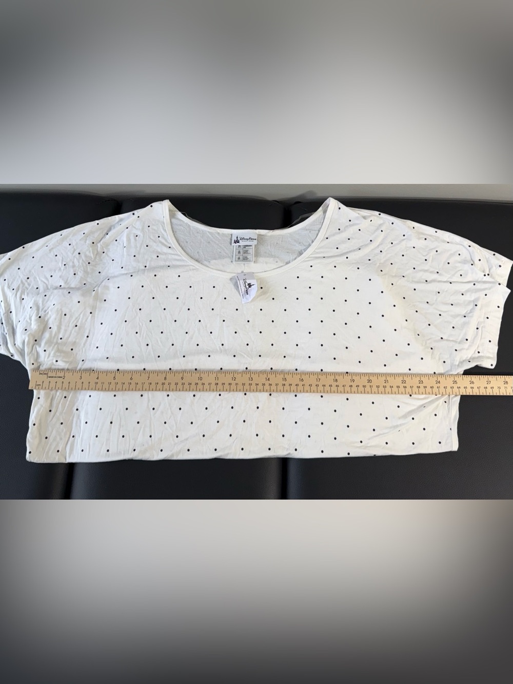 Disney White Polka Dot Scoop Neck Top with Minnie Mouse Print Size XXL - Picture 6 of 7